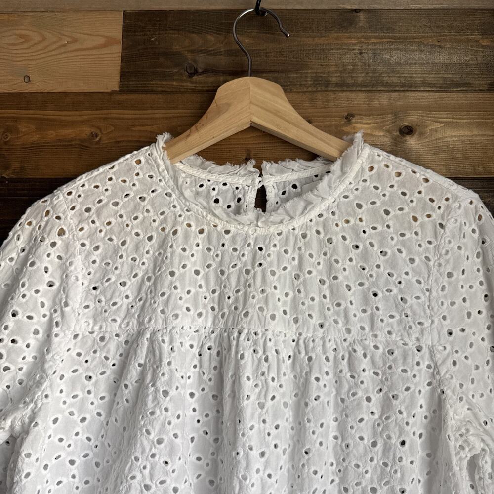Velvet by Graham & Spencer White Cotton Eyelet Bell Sleeve Top M Romantic Boho - Picture 5 of 12